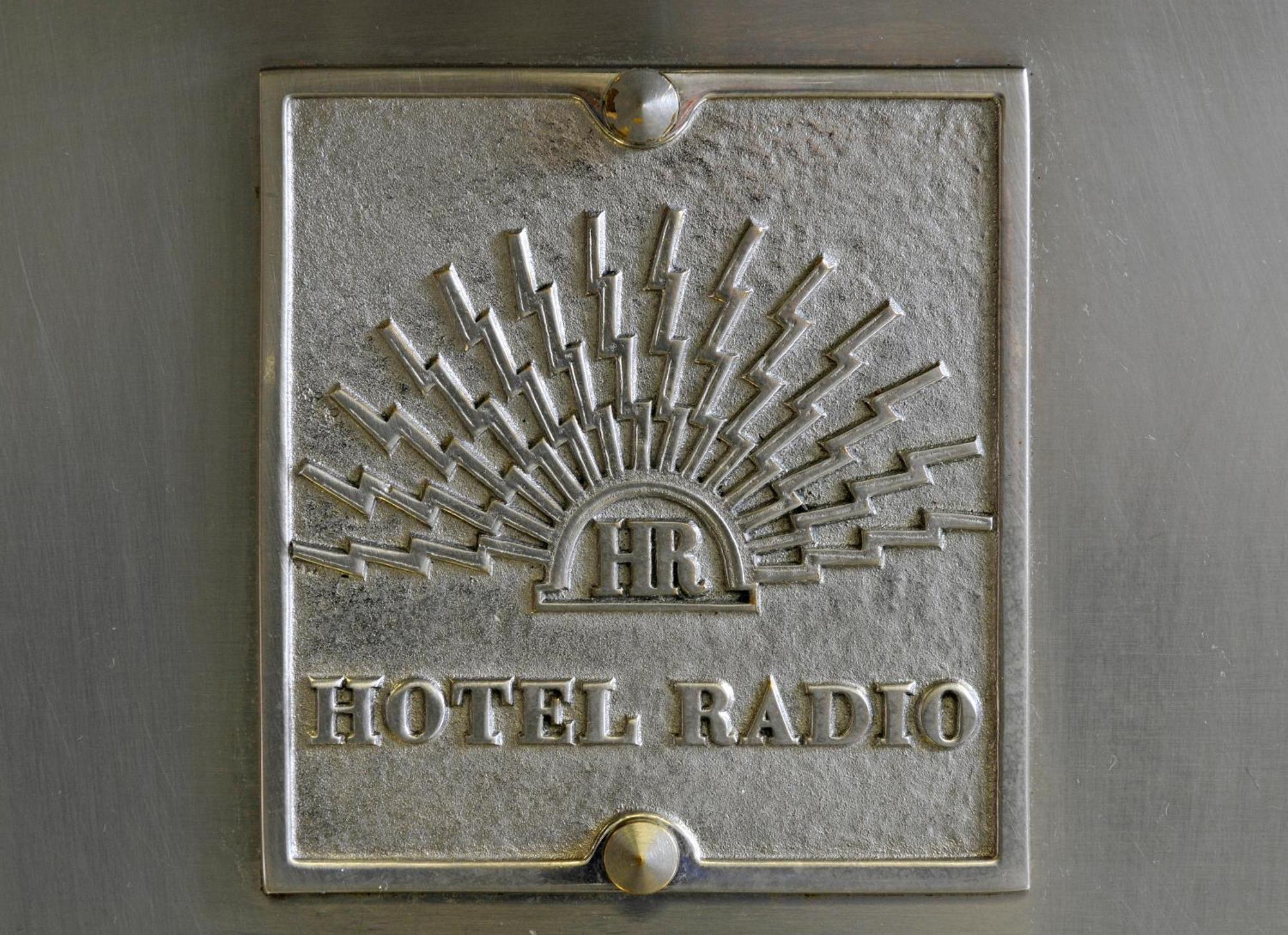 Hotel Radio - Teritoria Chamalières Eksteriør bilde